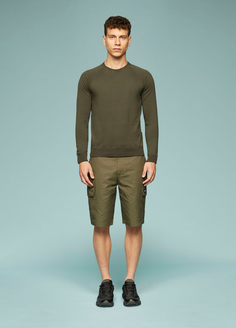 JUMPER - CLIMBING IVY