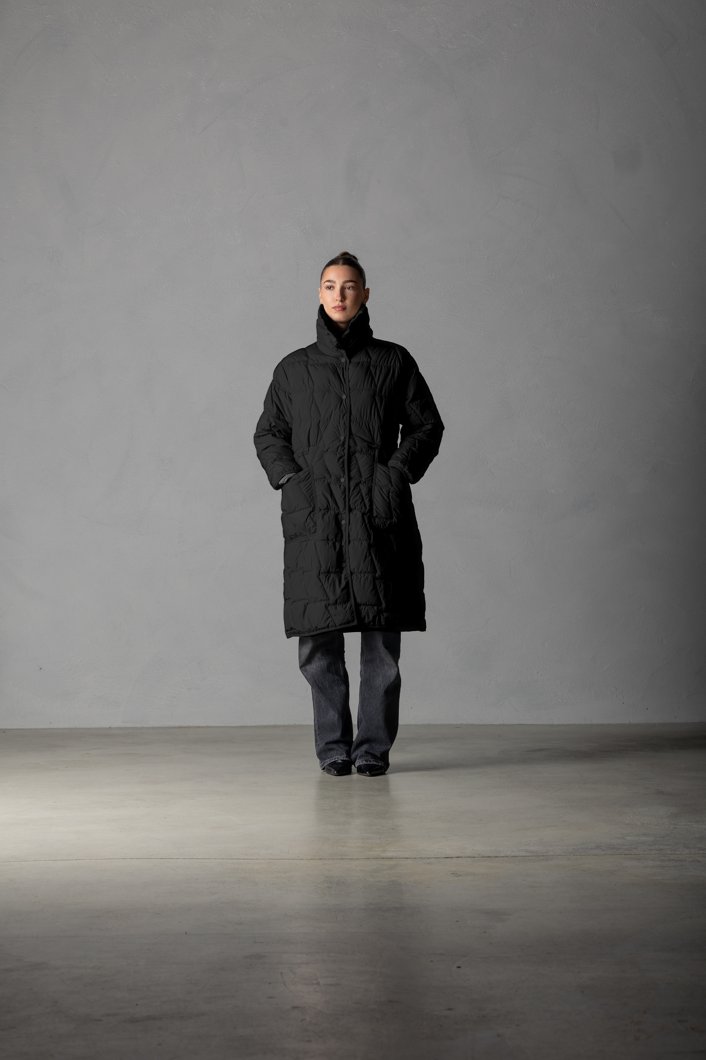 PARKA - BLACK