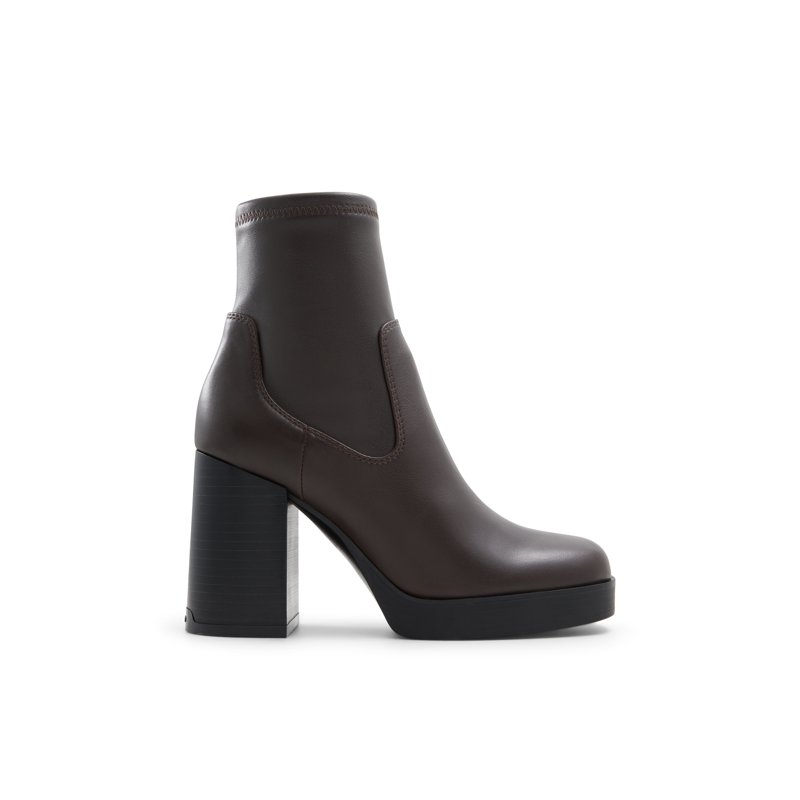 BOOTS - DARK BROWN