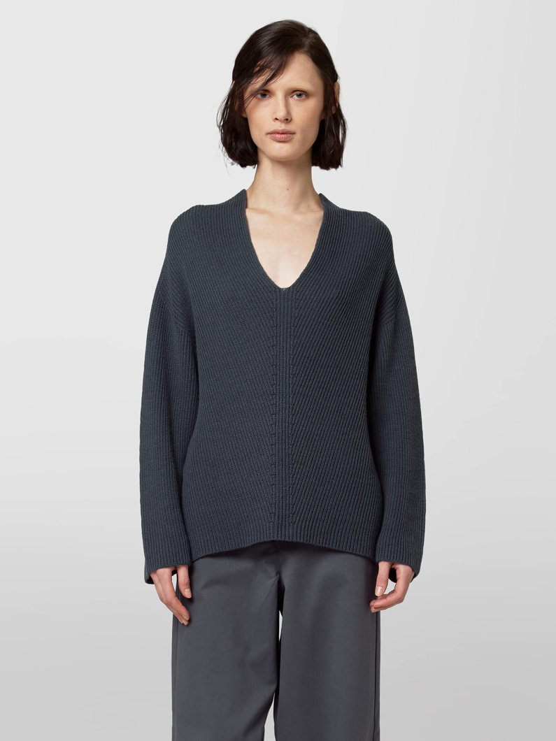 SWEATER - STORM