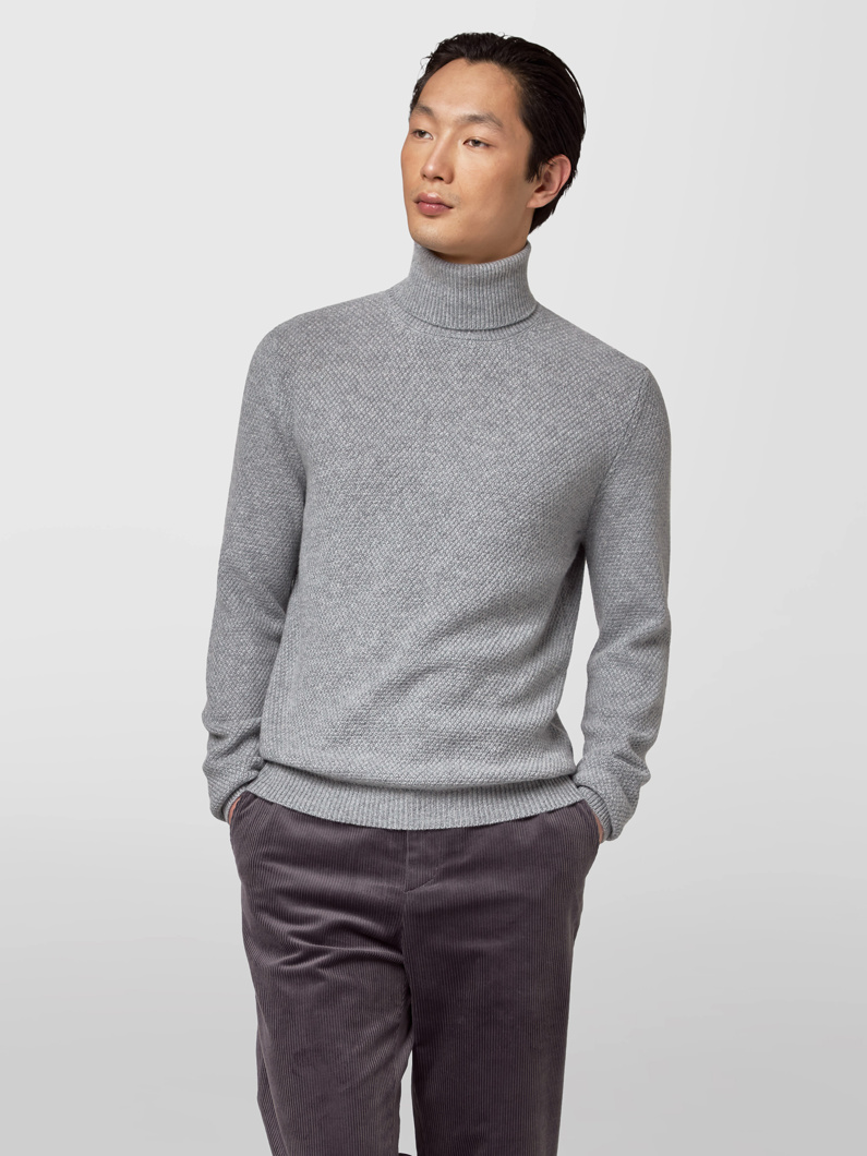 TURTLENECK - LIGHT GREY