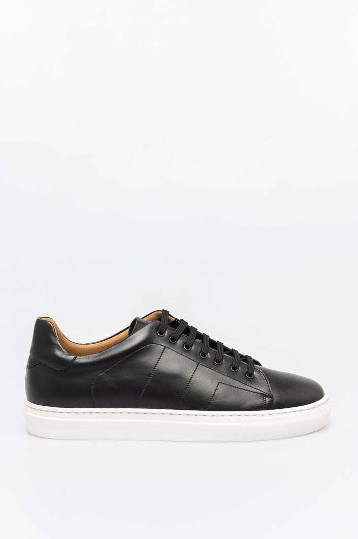 SNEAKERS - BLACK