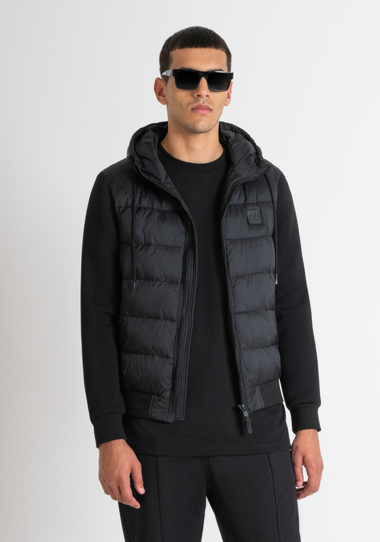 DOWN VEST - BLACK