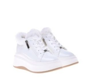 SNEAKERS - BLACK