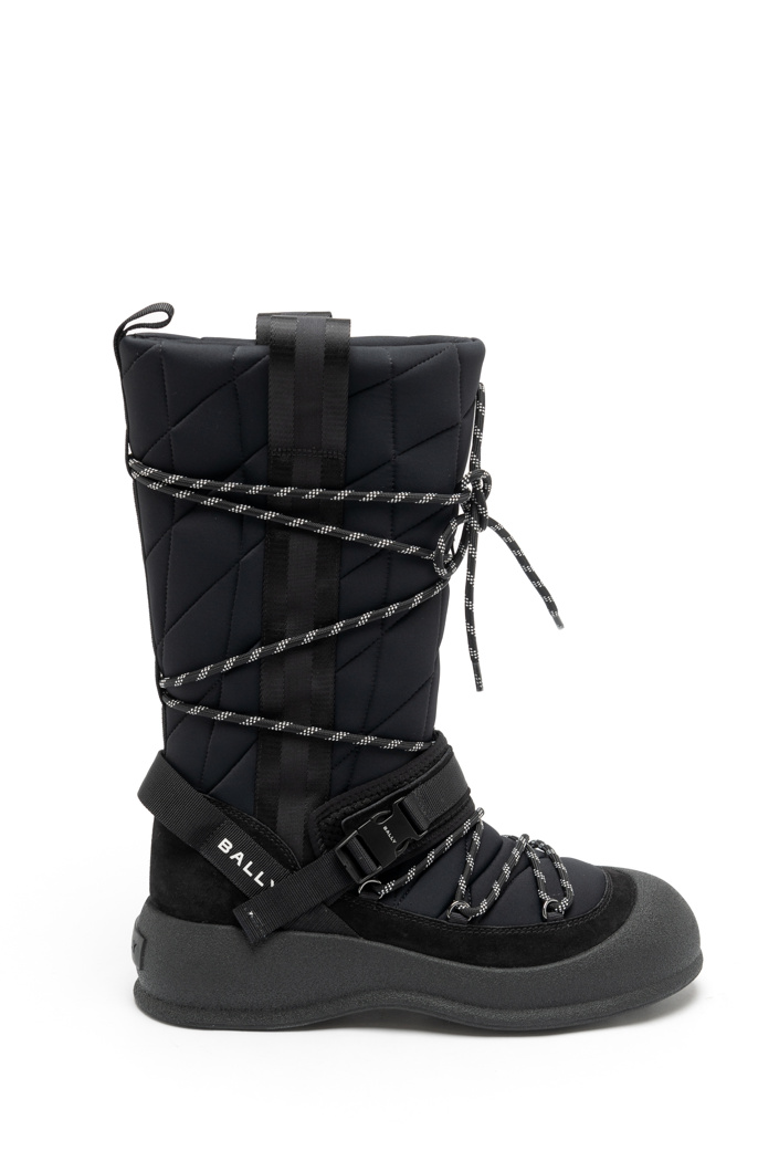 BOOTS - BLACK