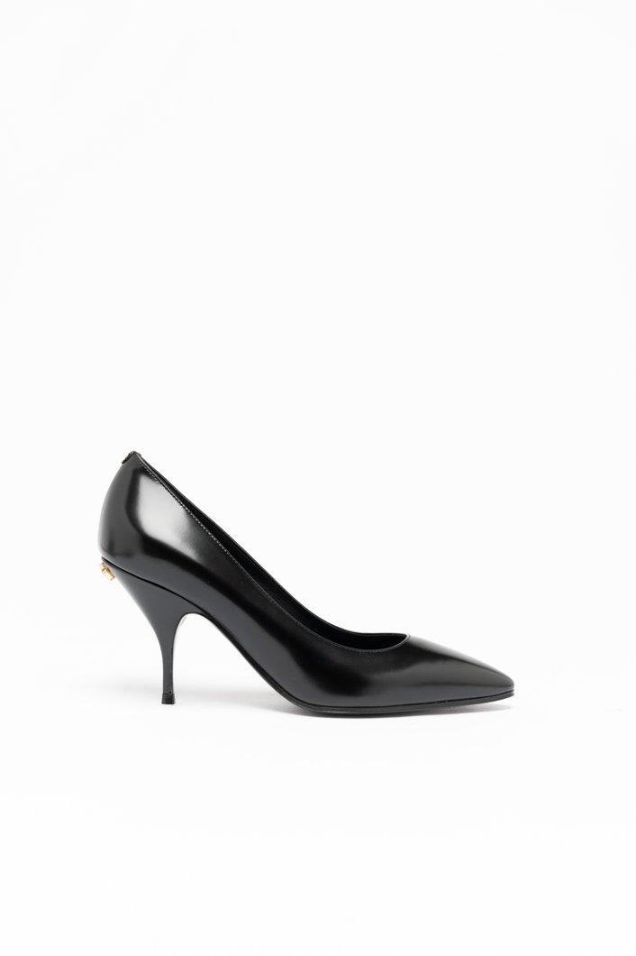HIGH HEELS - BLACK