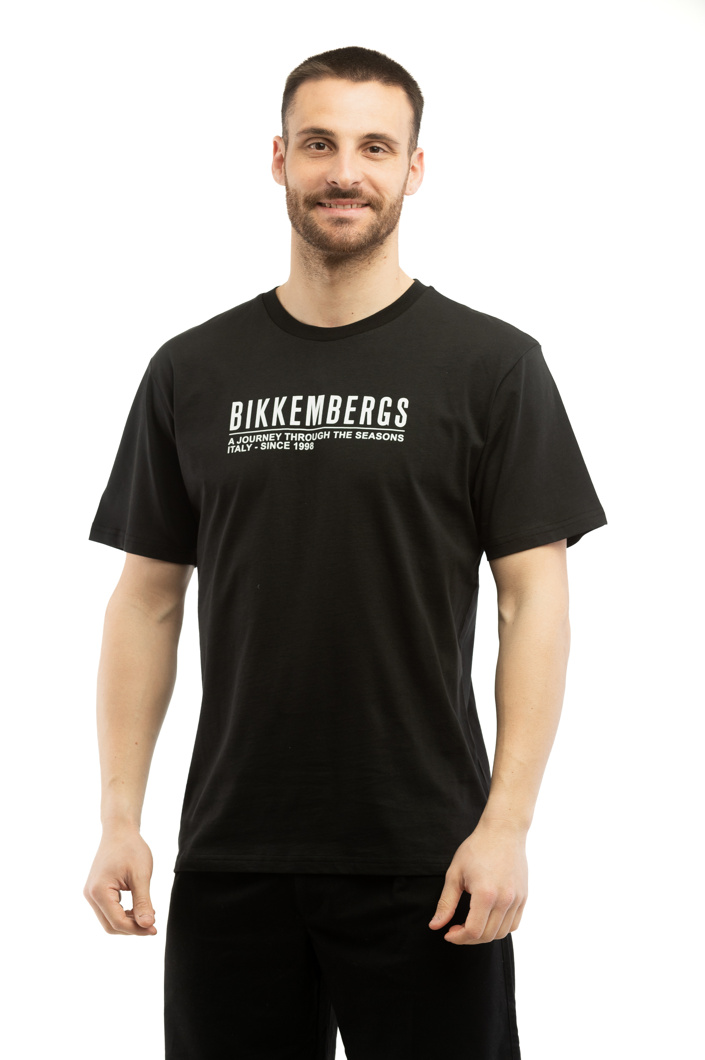 T-SHIRT - BLACK