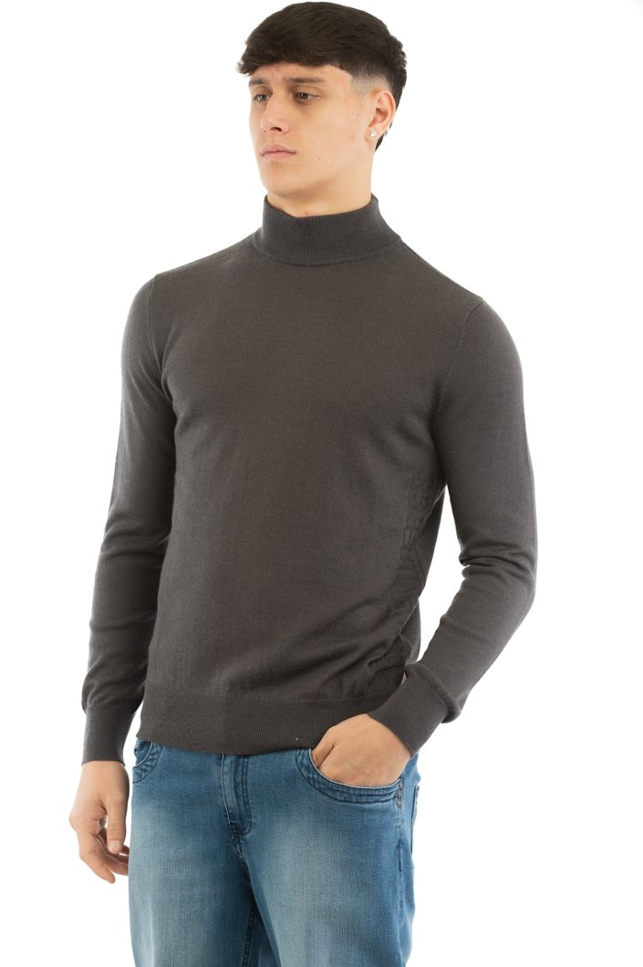SWEATER - WHITE