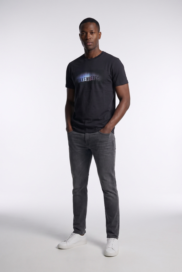 T-SHIRT - BLACK