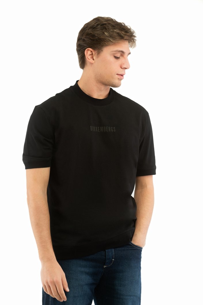 T-SHIRT - BLACK