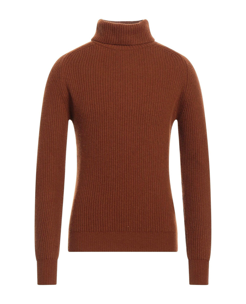 TURTLENECK - CLAY BROWN