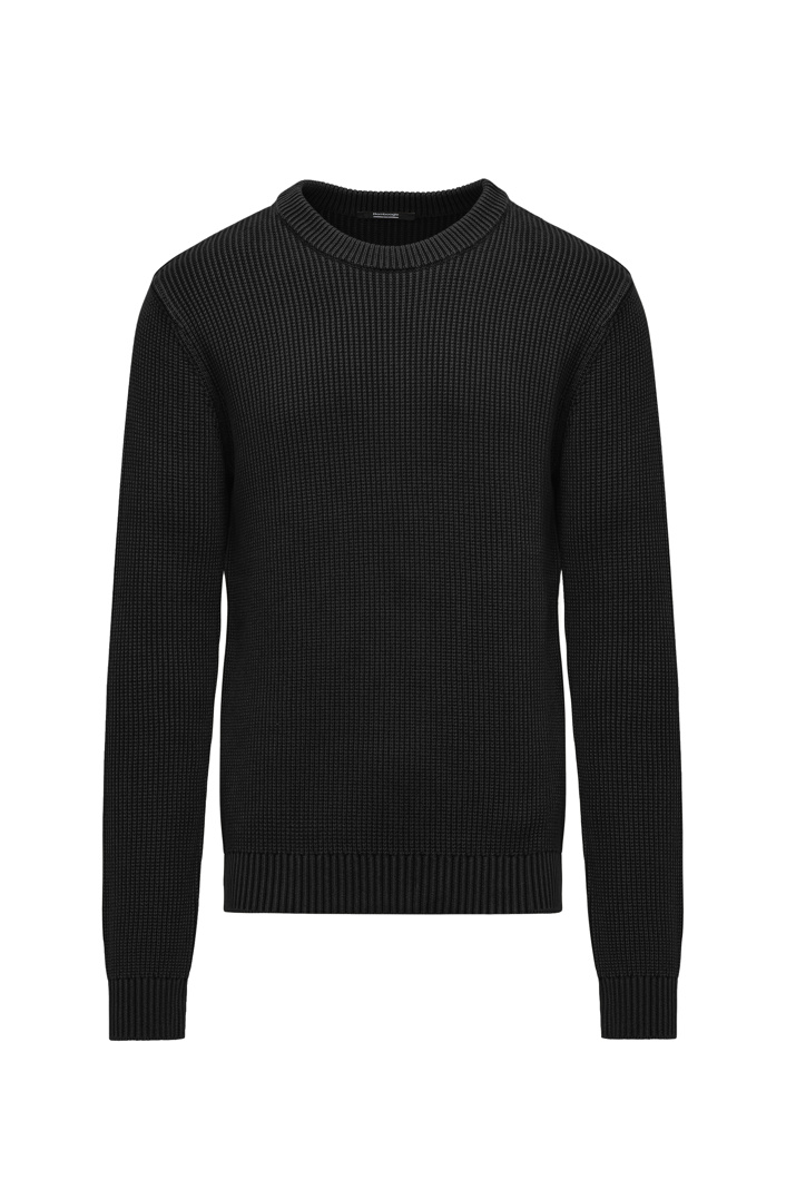 JUMPER - BLACK FADE