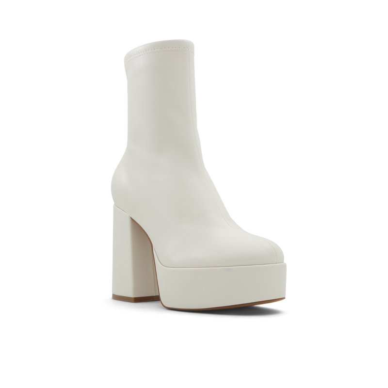 BOOTS - ICE
