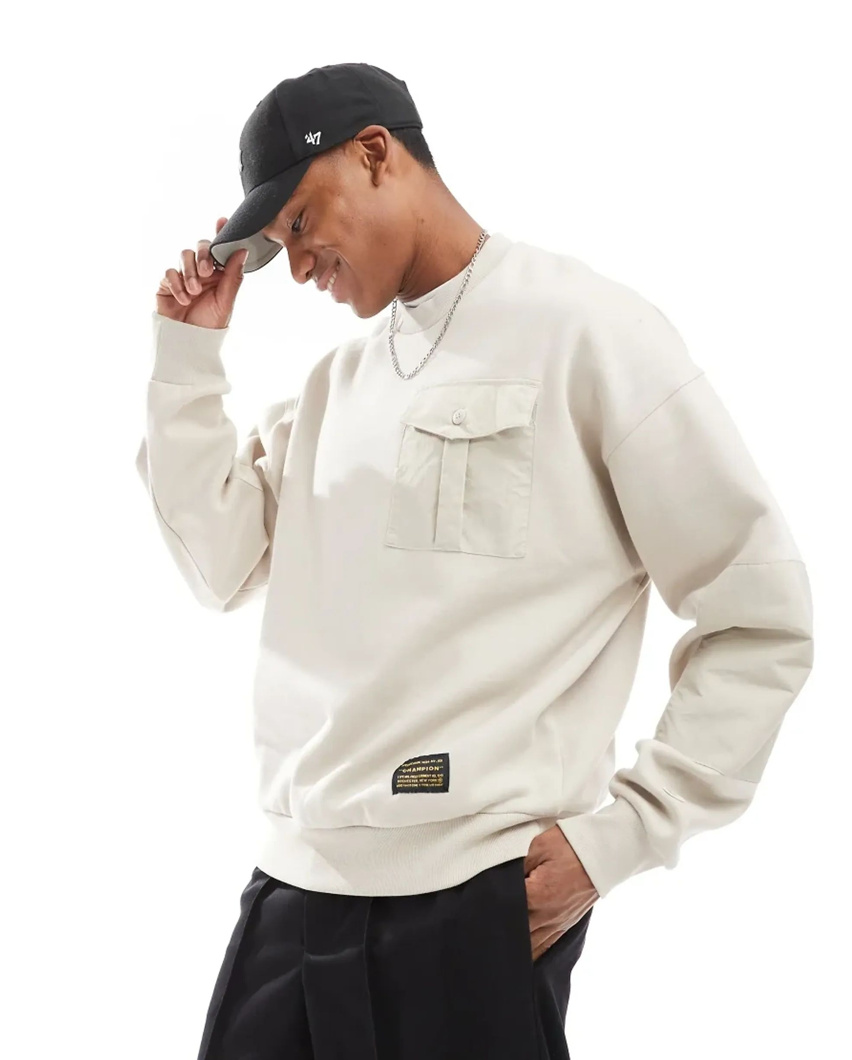CREWNECK - SILVER