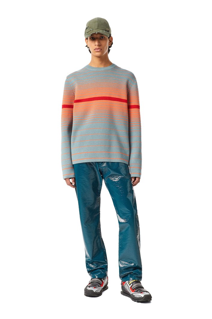 SWEATER - BLUE/ORANGE/RED