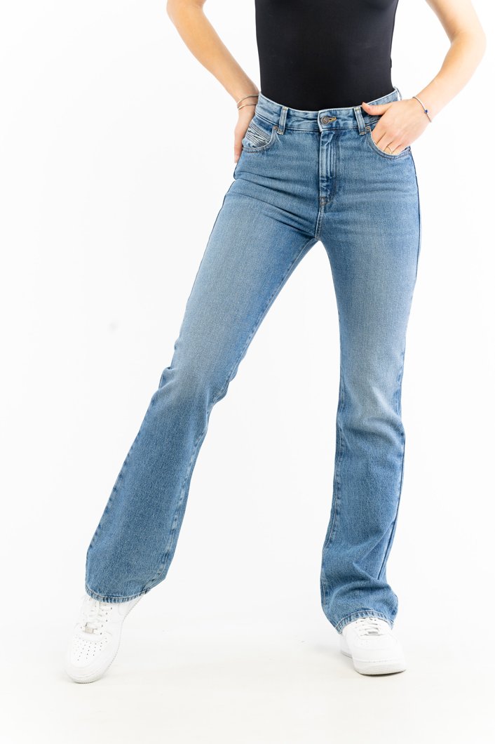 JEANS - BLUE DENIM