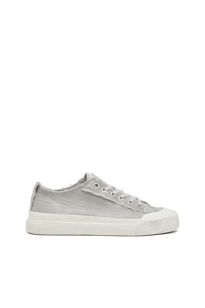 SNEAKERS - SILVER