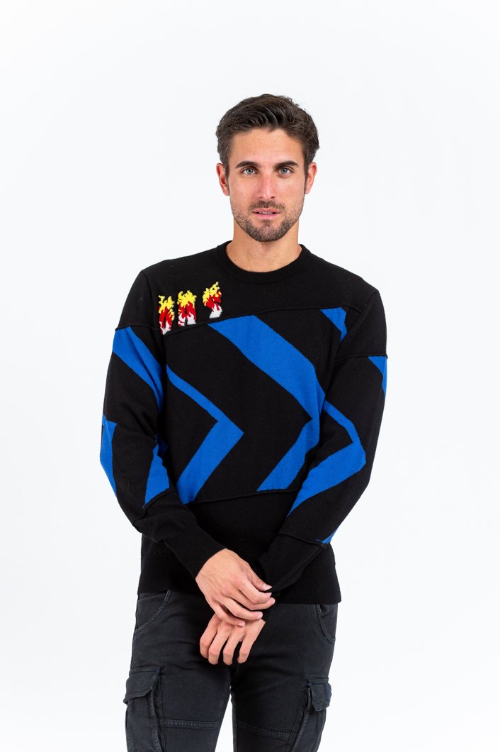 SWEATER - BLACK