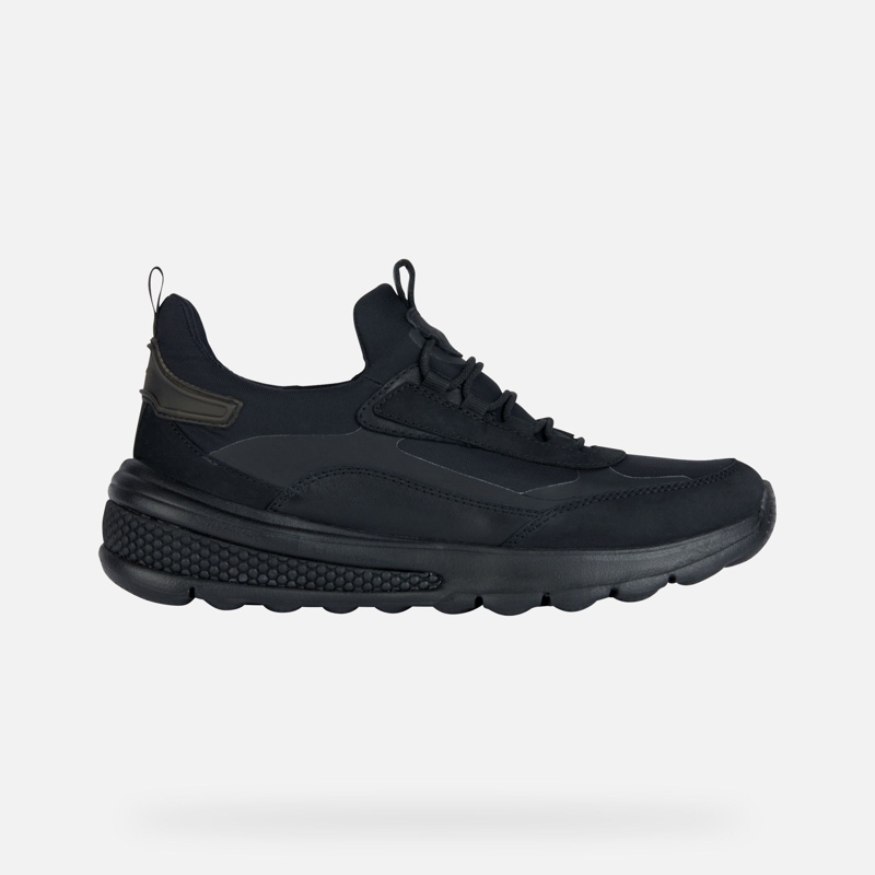 SNEAKERS - BLACK