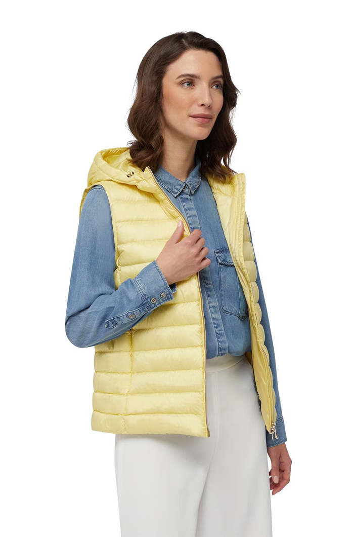 DOWN VEST - LEMON MERINGUE