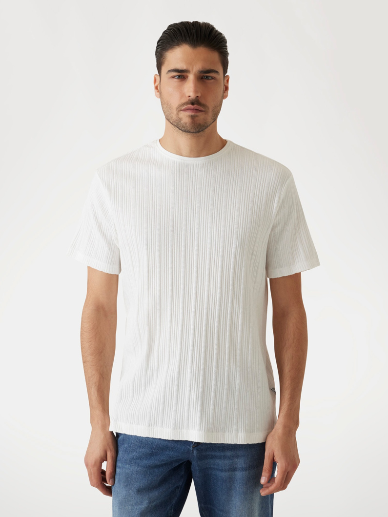 T-SHIRT SHORT SLEEVE - JET BLACK A996
