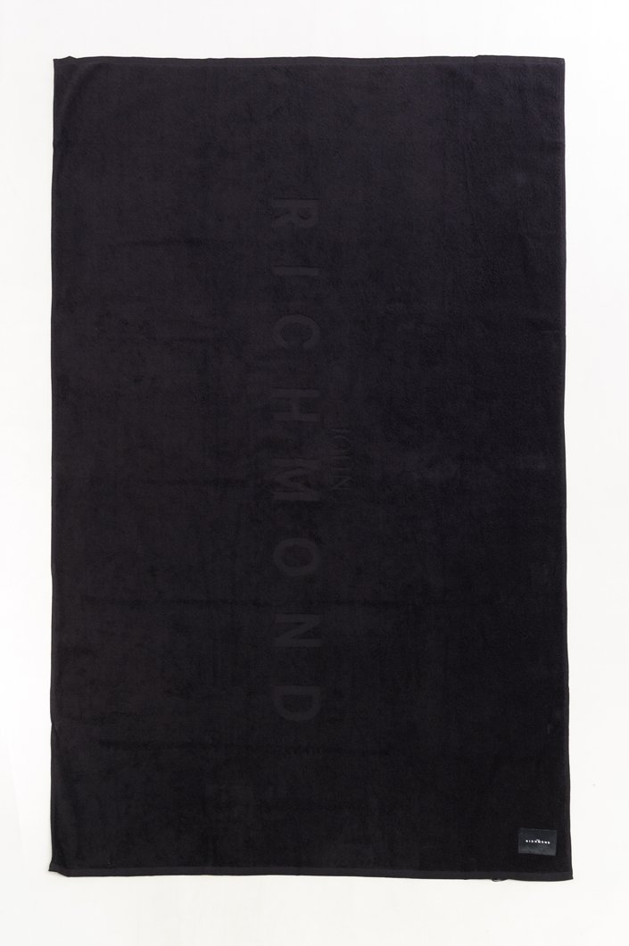 BEACH TOWEL - BLACK