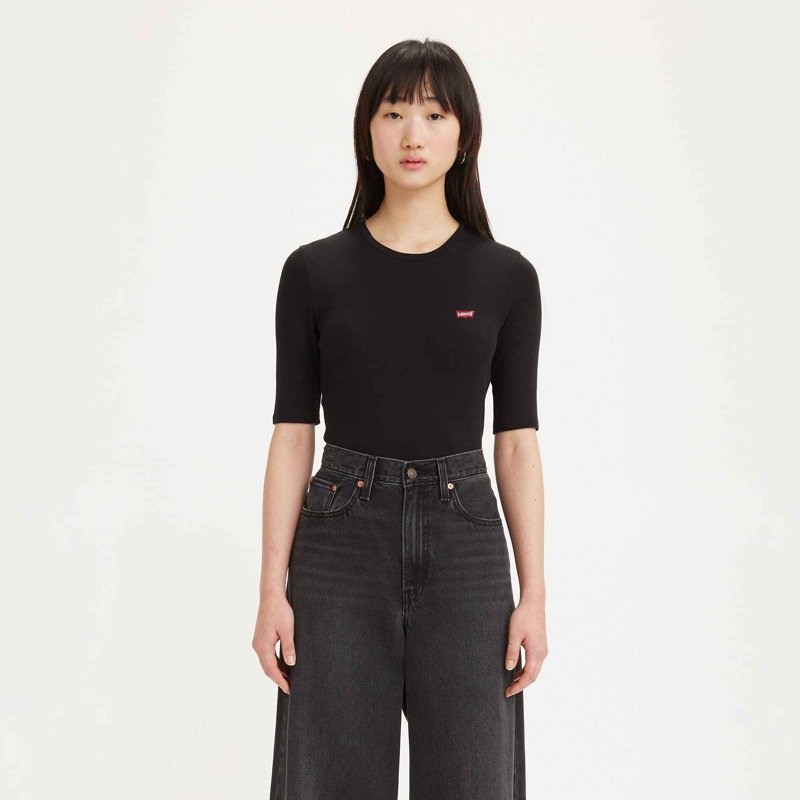 T-SHIRT - BLACK
