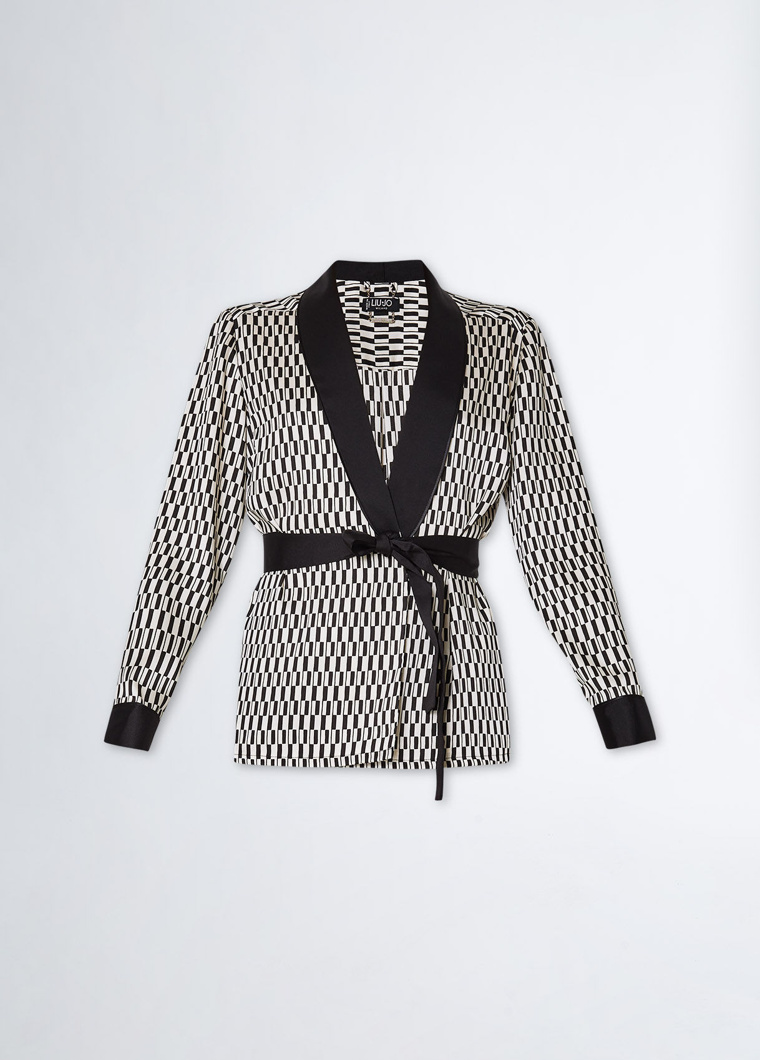 CARDIGAN - WHITE/BLACK CUBES