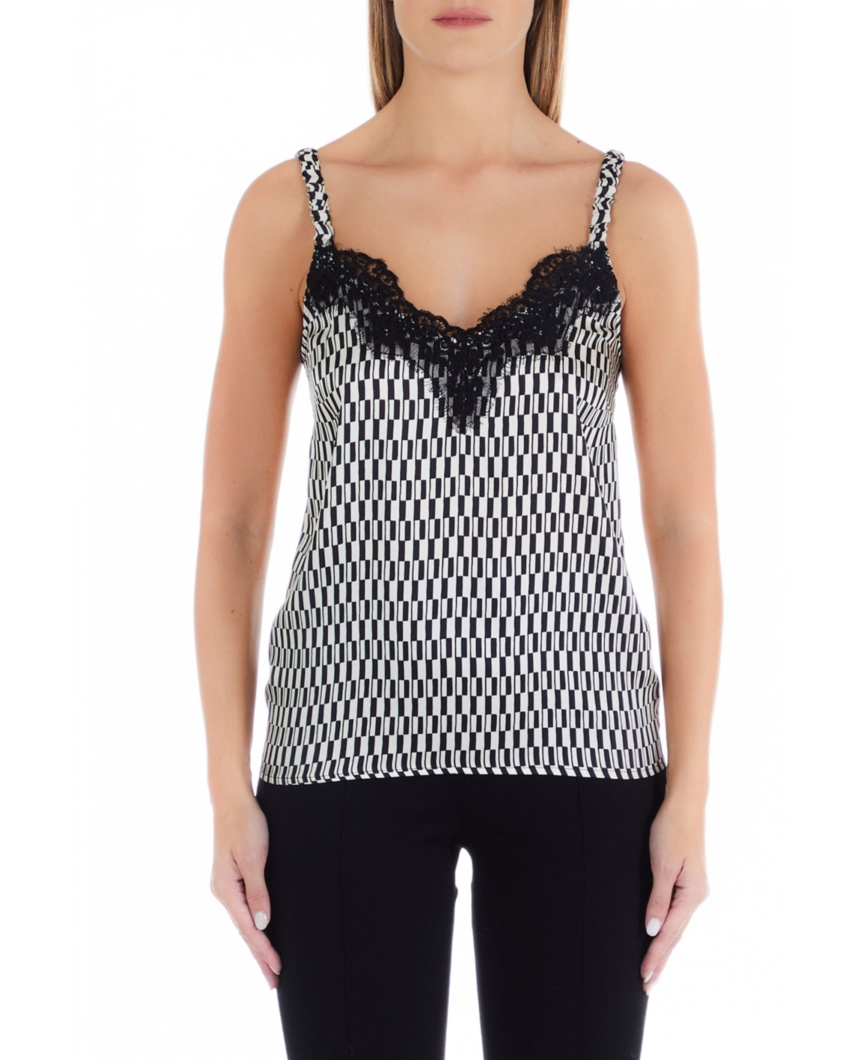 TOP - WHITE/BLACK CUBES