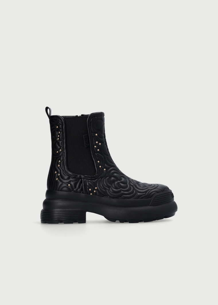BOOTS - BLACK