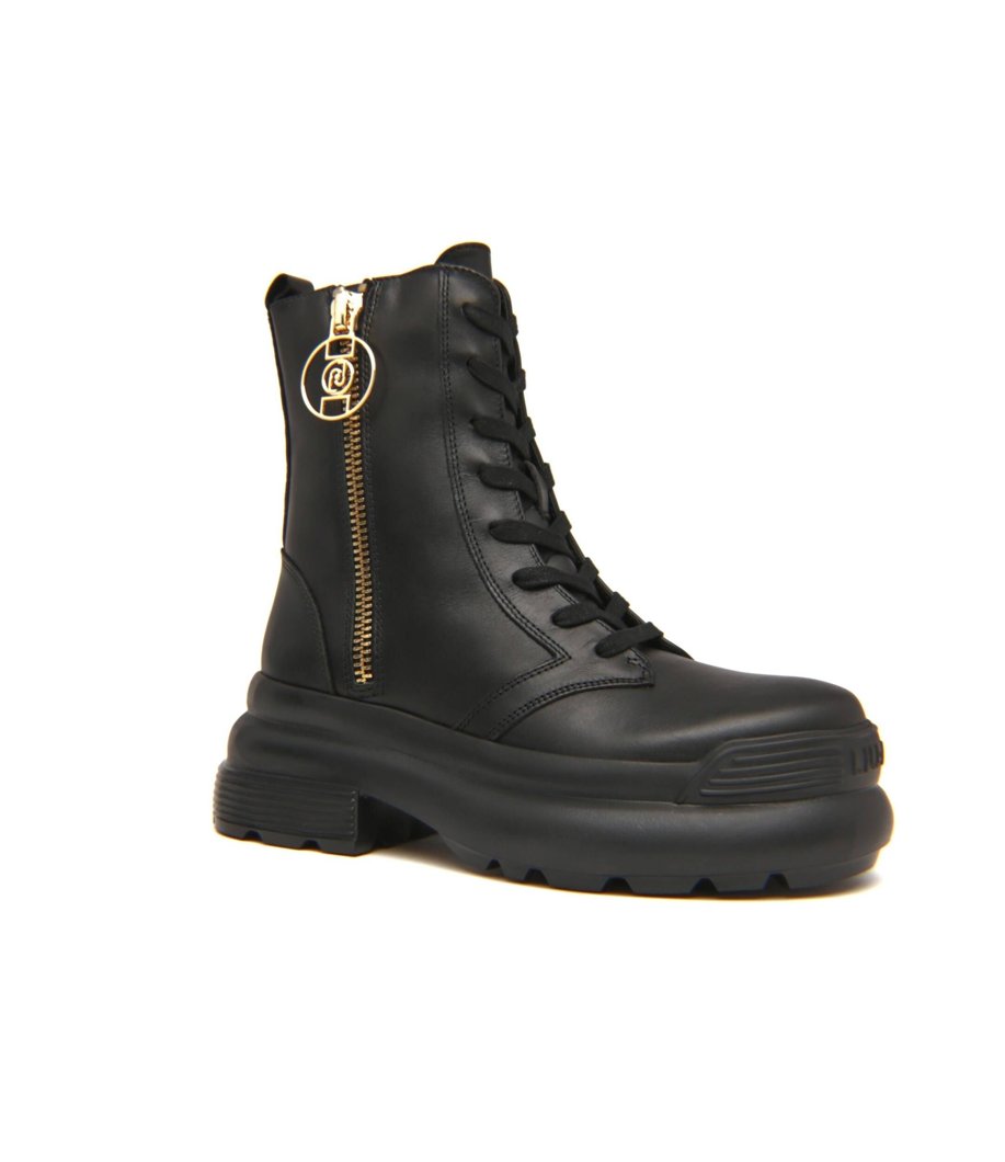 BOOTS - BLACK