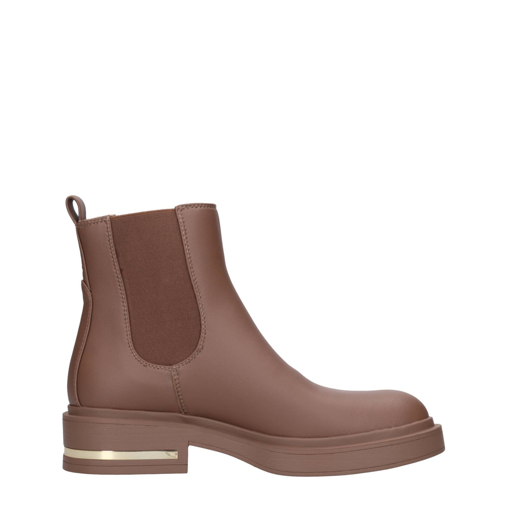 BOOTS - BLACK