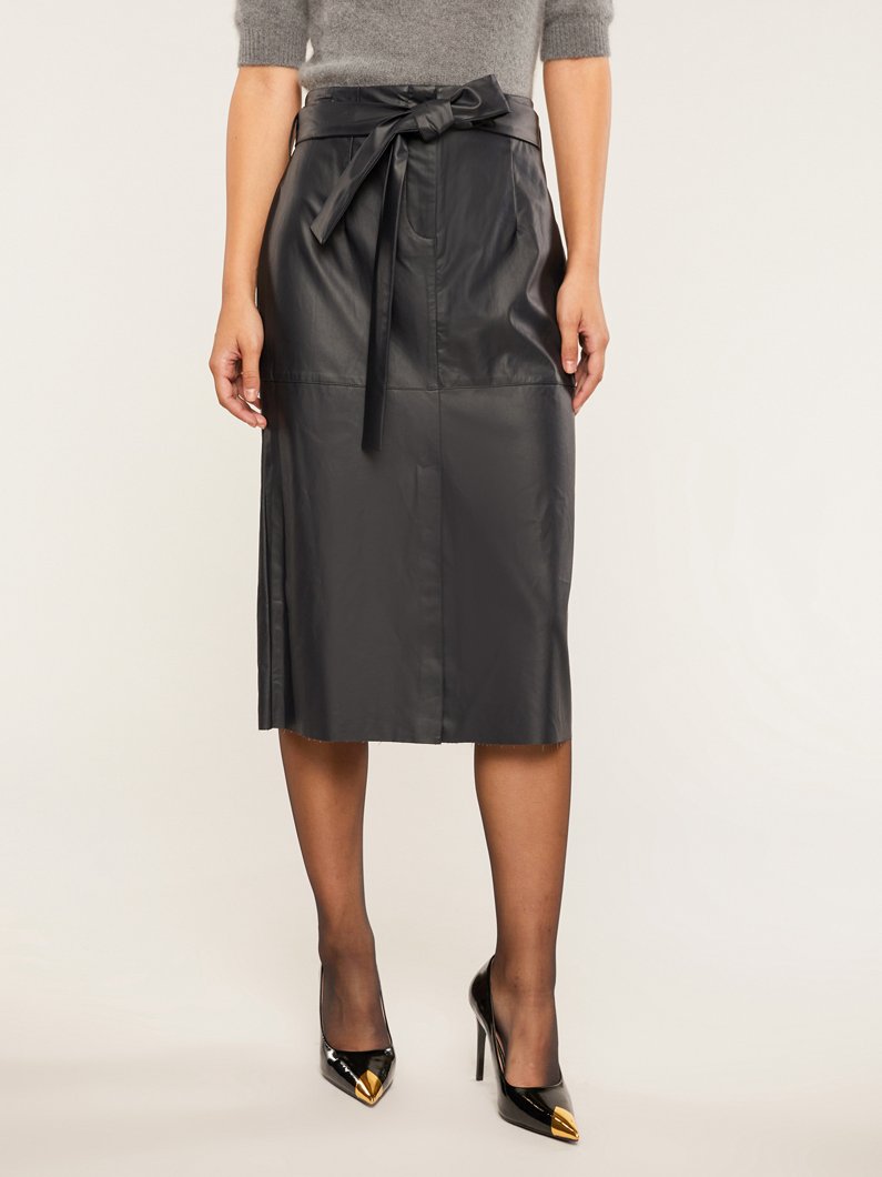 SKIRT - BLACK