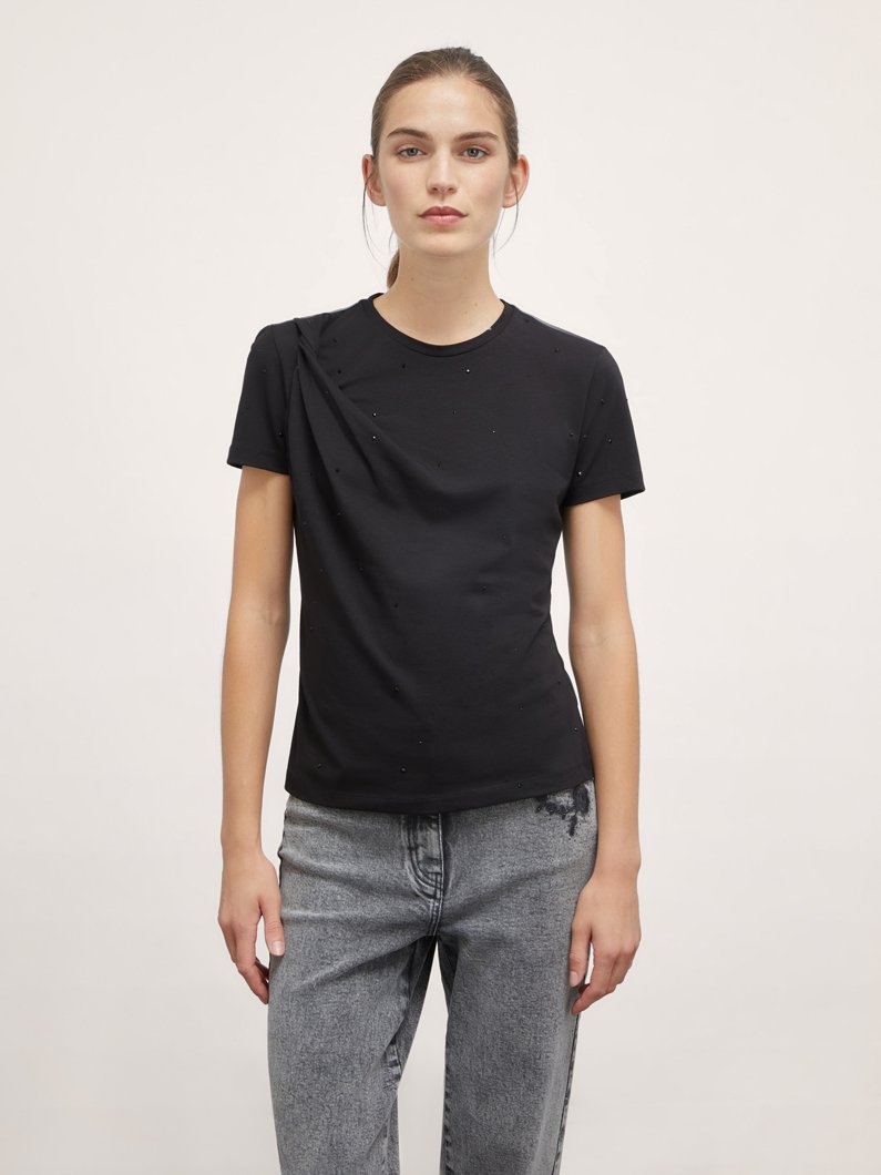 T-SHIRT - BLACK