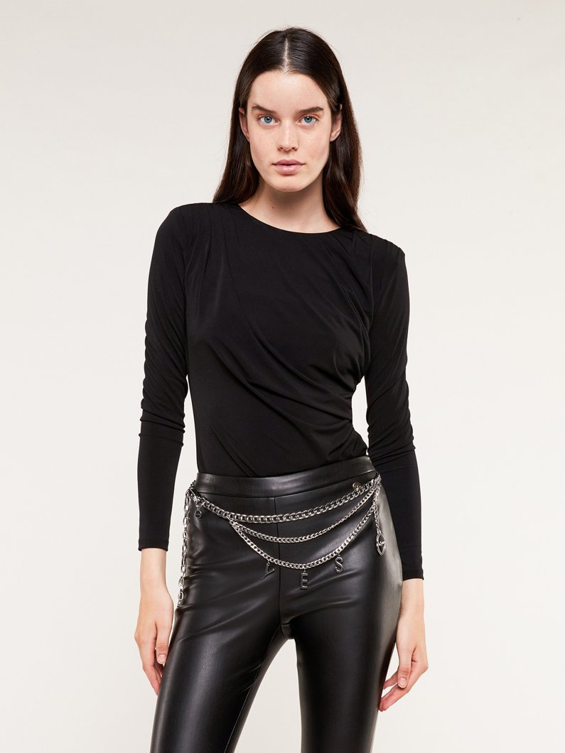 T-SHIRT - BLACK