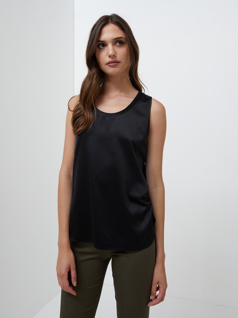 TOP - BLACK