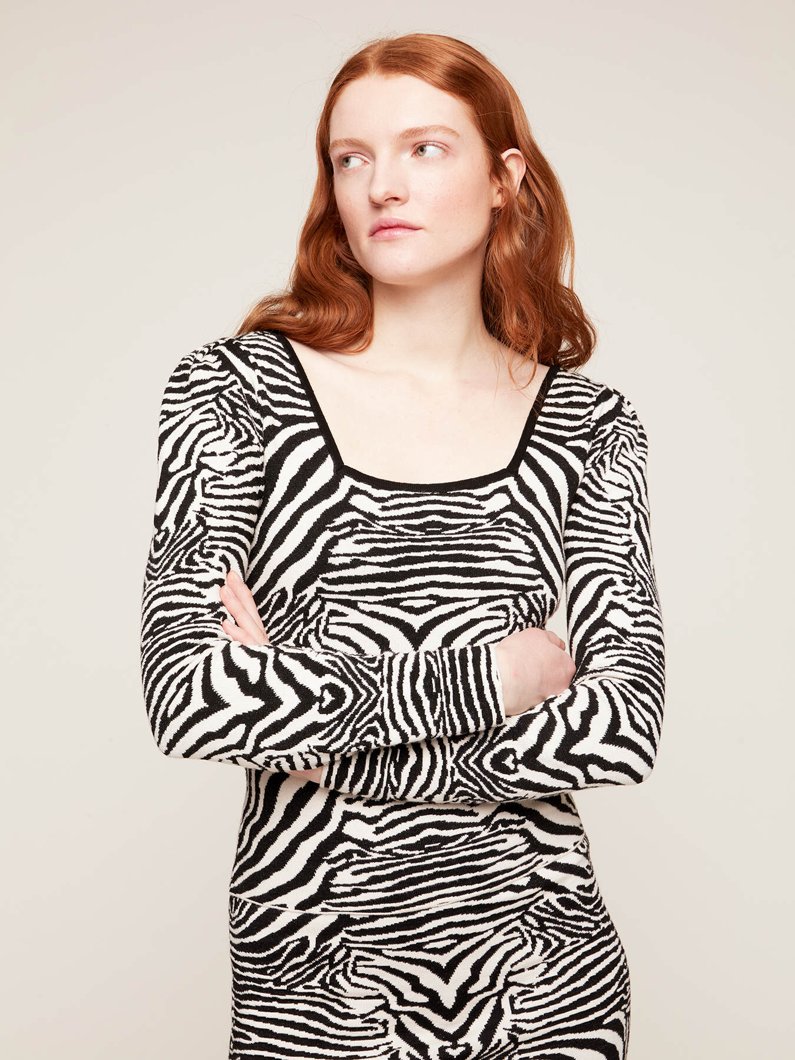 JUMPER - MILK/BLACK