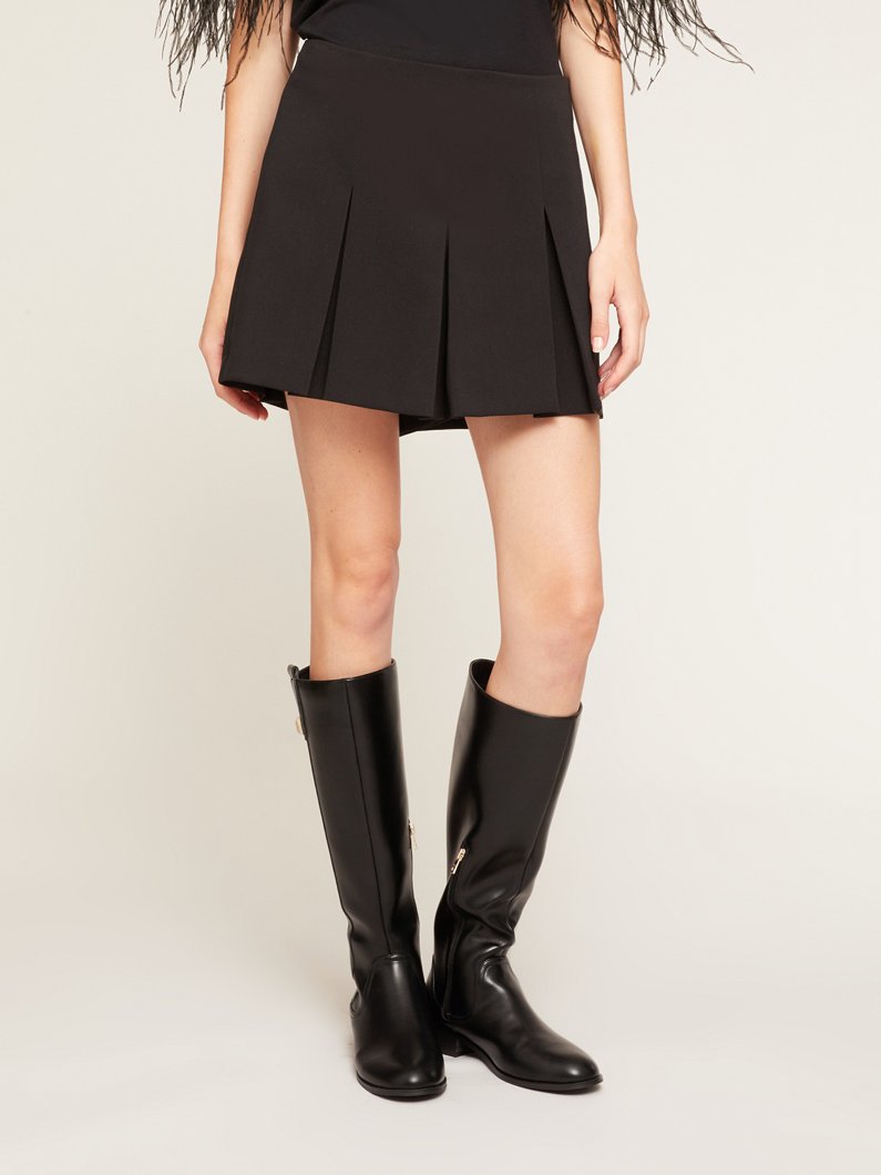 BOOTS - BLACK