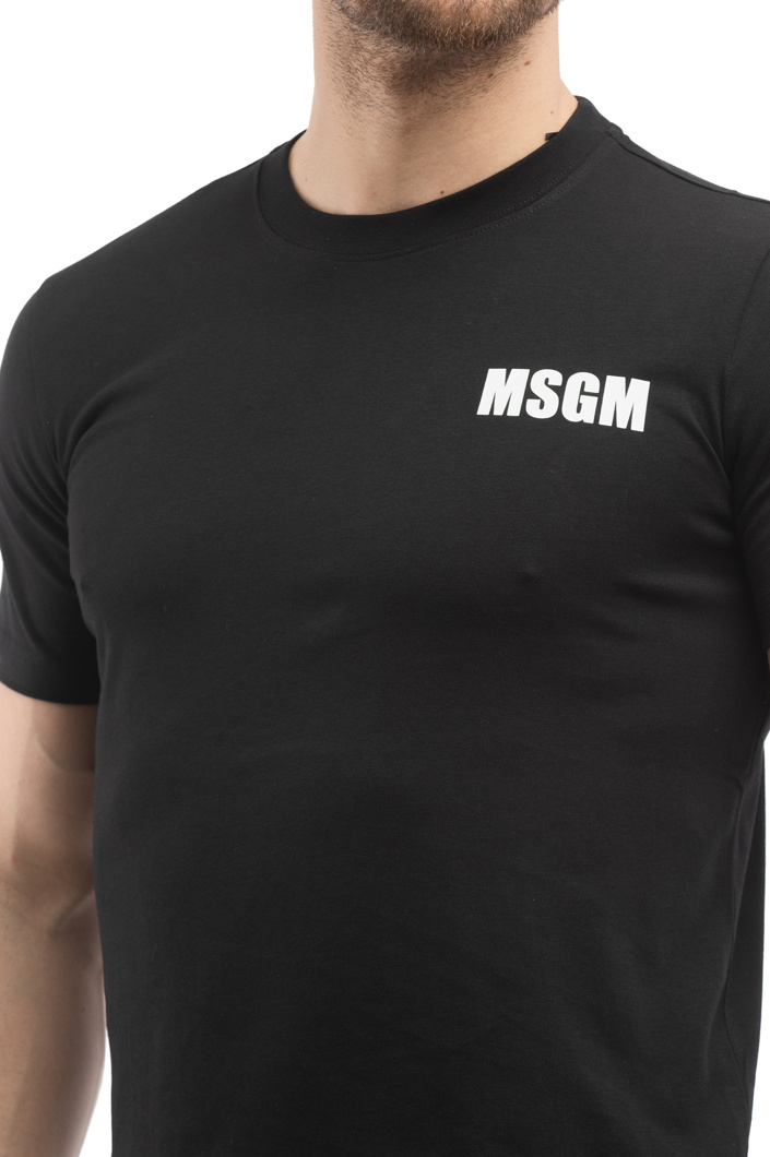 T-SHIRT - BLACK