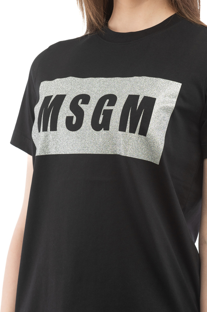 T-SHIRT - BLACK