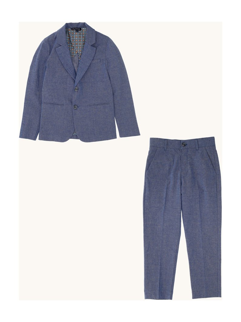 SUIT - LIGHT BLUE