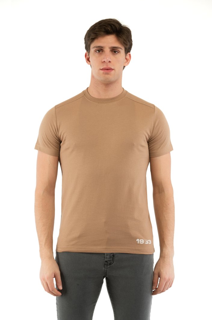 T-SHIRT - BLACK