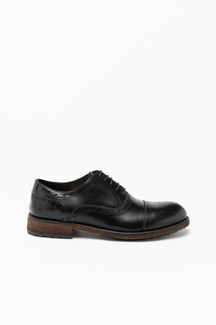 LACE-UPS - BLACK