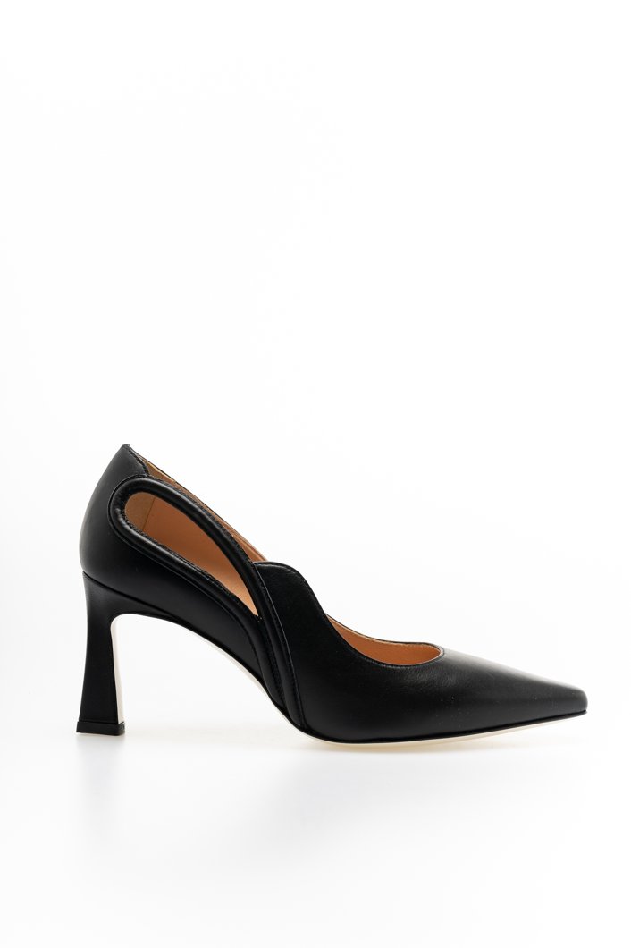 HIGH HEELS - BLACK