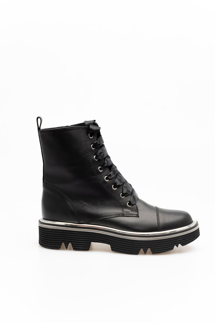 ANKLE BOOTS - BLACK