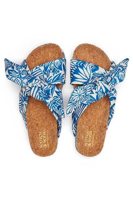 SANDALS - BLUE FLOWER PRINT