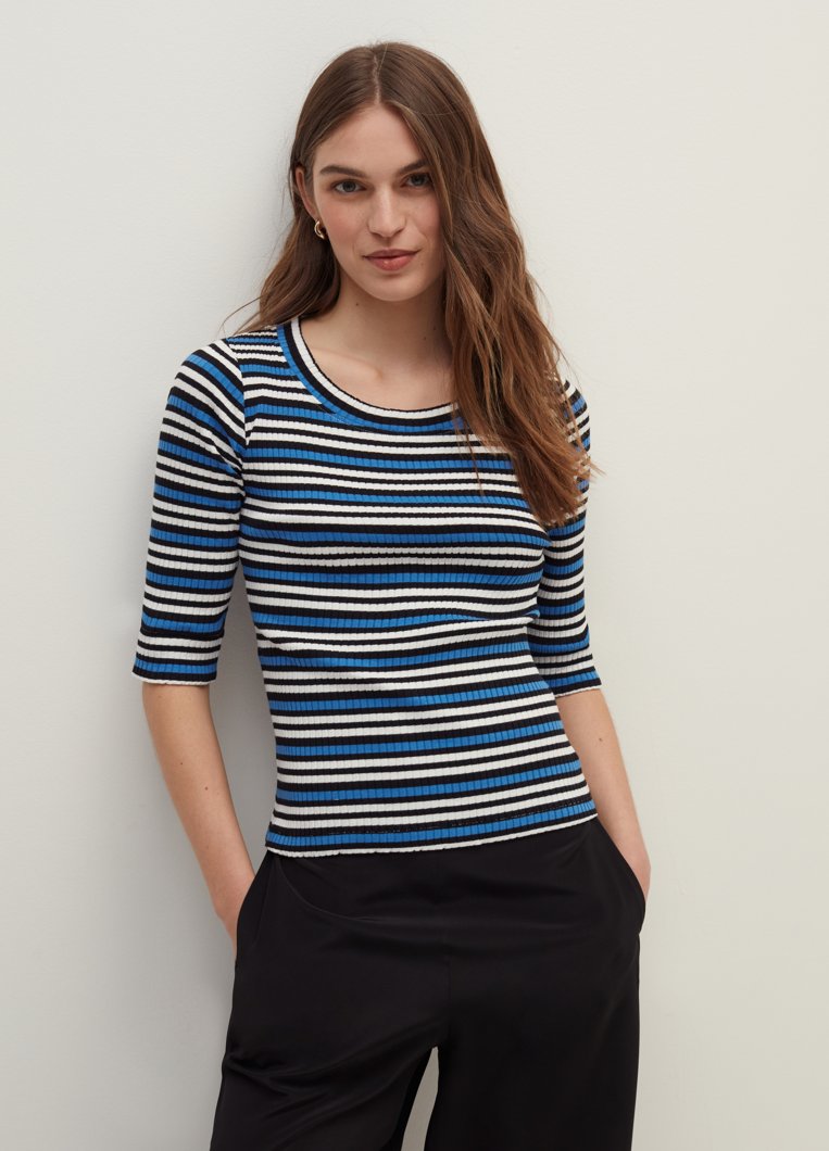 T-SHIRT - WHITE-BLUE