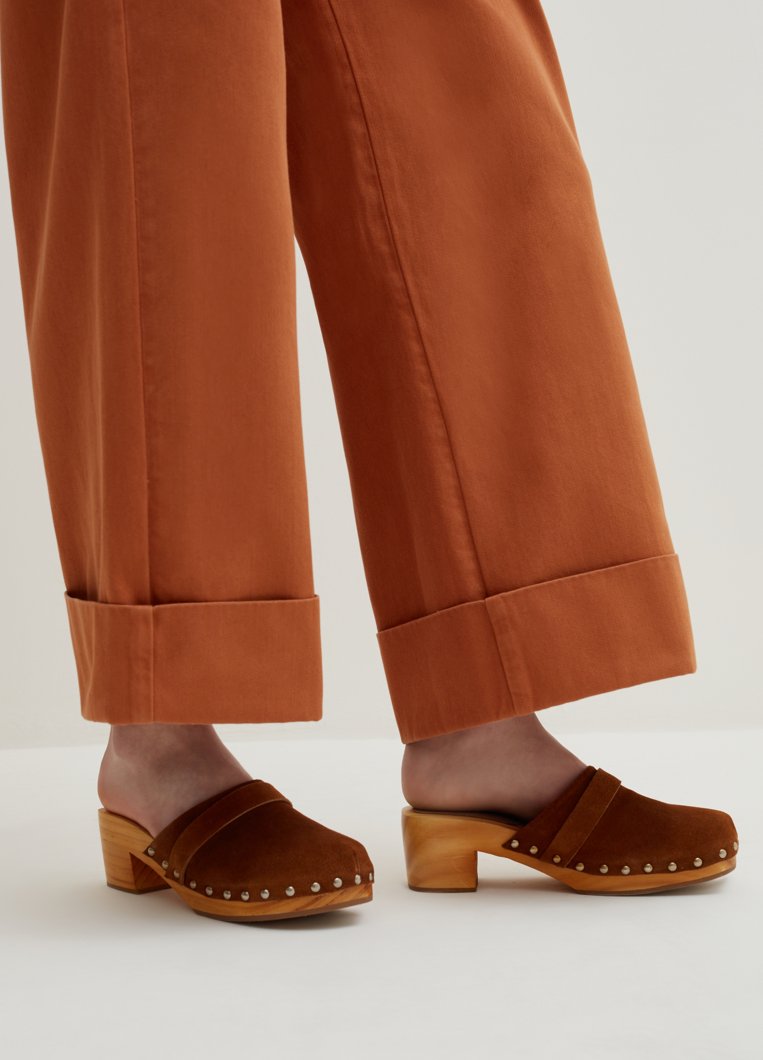 SANDALS - BROWN