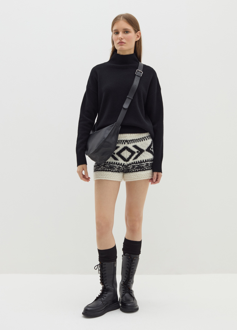 SWEATSHIRT - BLACK