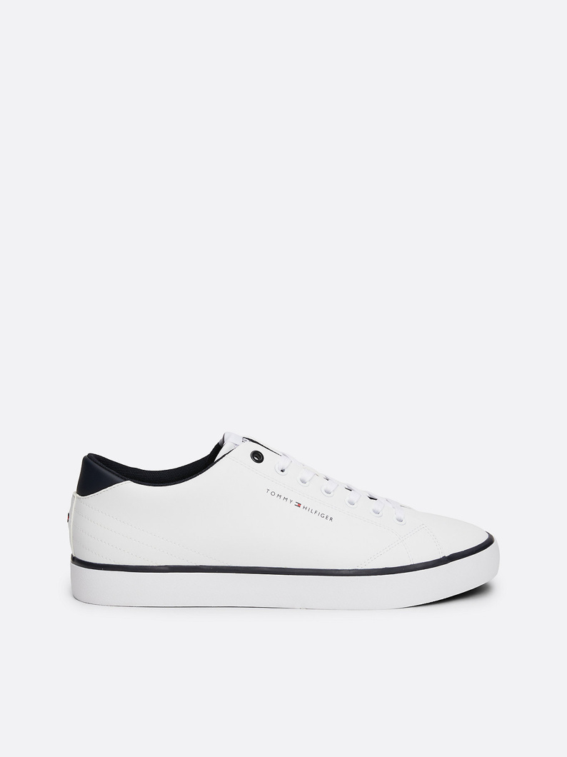 SNEAKERS - WHITE